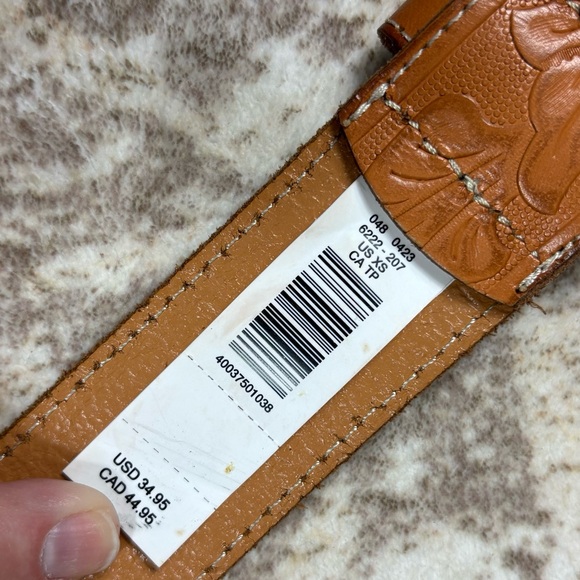 American Eagle Tooled Floral Genuine Leather Belt Size XS - Picture 9 of 9